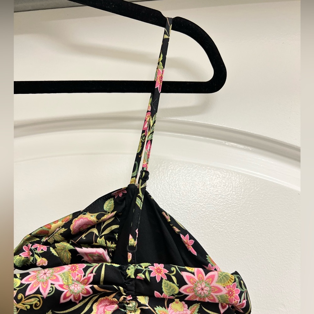 NWT NSR Floral Cutout Ruched Mini Dress - Picture 8 of 9